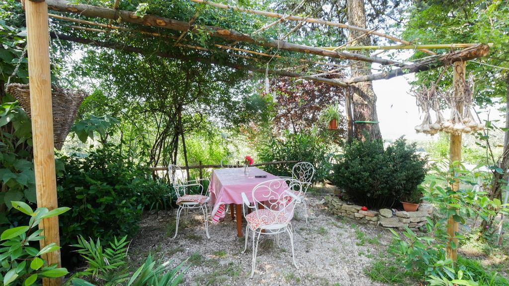 B&B Della Rosa Civitella D'Arna Ngoại thất bức ảnh